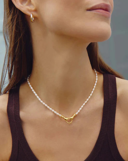 Harris Reed In Good Hands Pearl Pendant Necklace