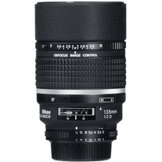Nikon AF DC-NIKKOR 135mm f/2D Lens