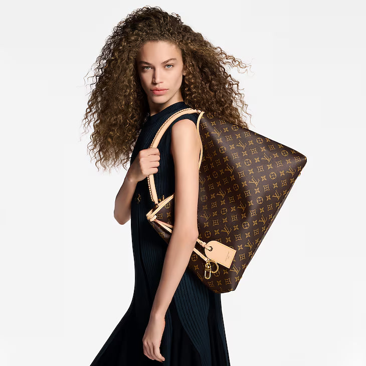 Louis Vuitton Again Handbag